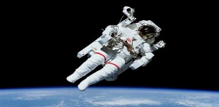 great astronaut Bruce McCandless picture
